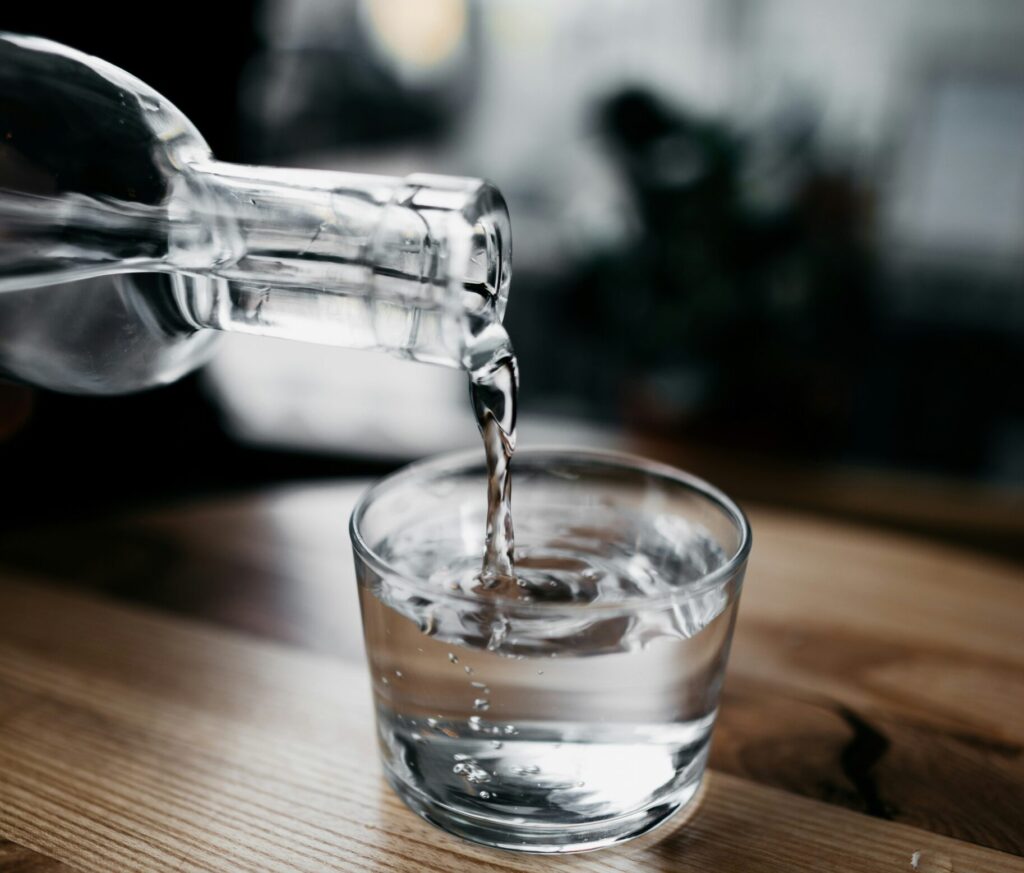 What are the correct way of drinking water